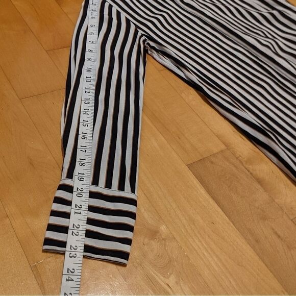 SOYA CONCEPT black and white striped button down shirt size small @E - Picture 7 of 7